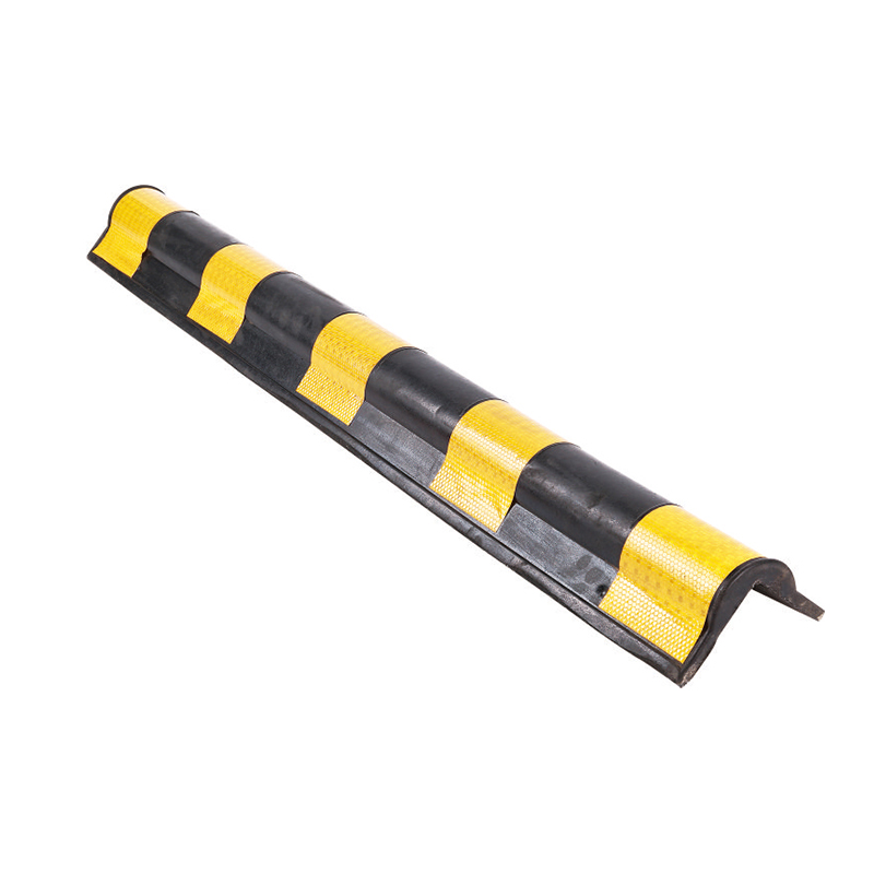 PS035 Apărătoare de colț din cauciuc